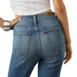 Ariat Women's High Rise Ultra Lucy Relaxed Straight Jean Fontana -Western Cowboy Equipment 10042220 02