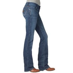 Wrangler Women's Retro Sadie Low Rise Bootcut Jeans -Western Cowboy Equipment 112321498 02
