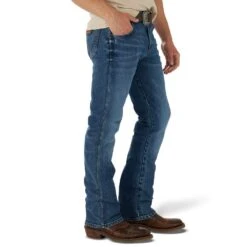 Wrangler Men's Retro 77 Slim Jeans -Western Cowboy Equipment 77MWZMP 4
